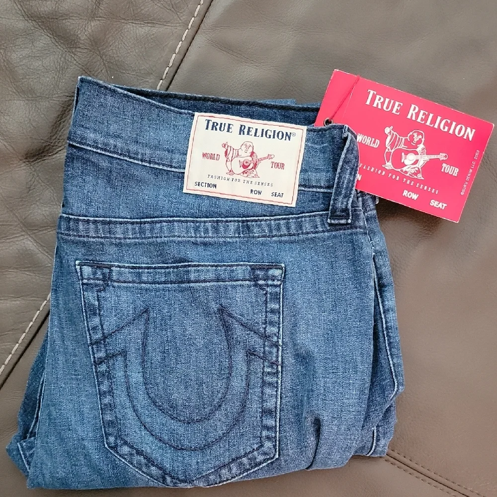 NWT True Religion Ricky Relaxed Straight sz35×30 BinZ